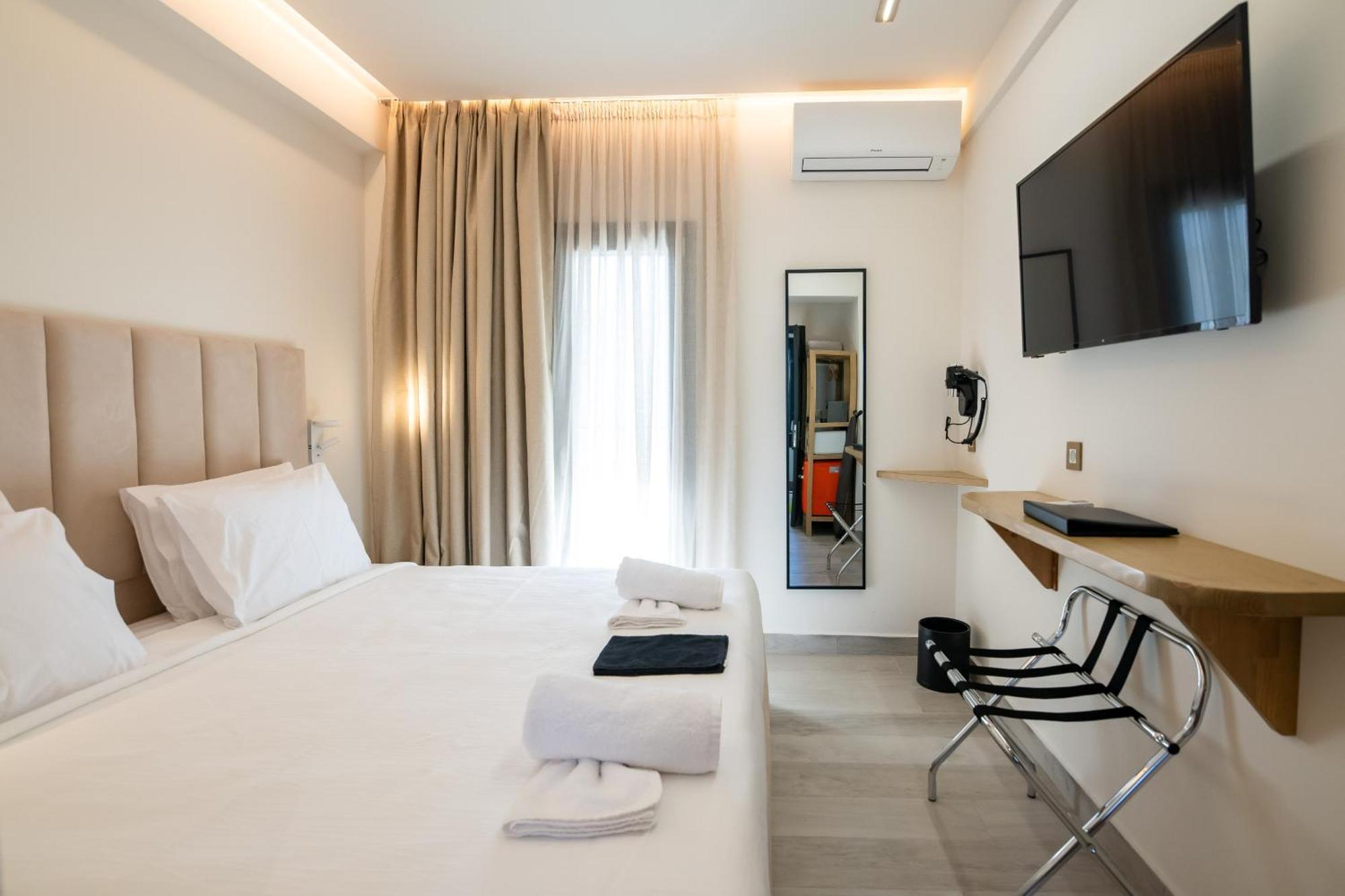 Ocean 11 Hotel Skiathos Town Exterior foto