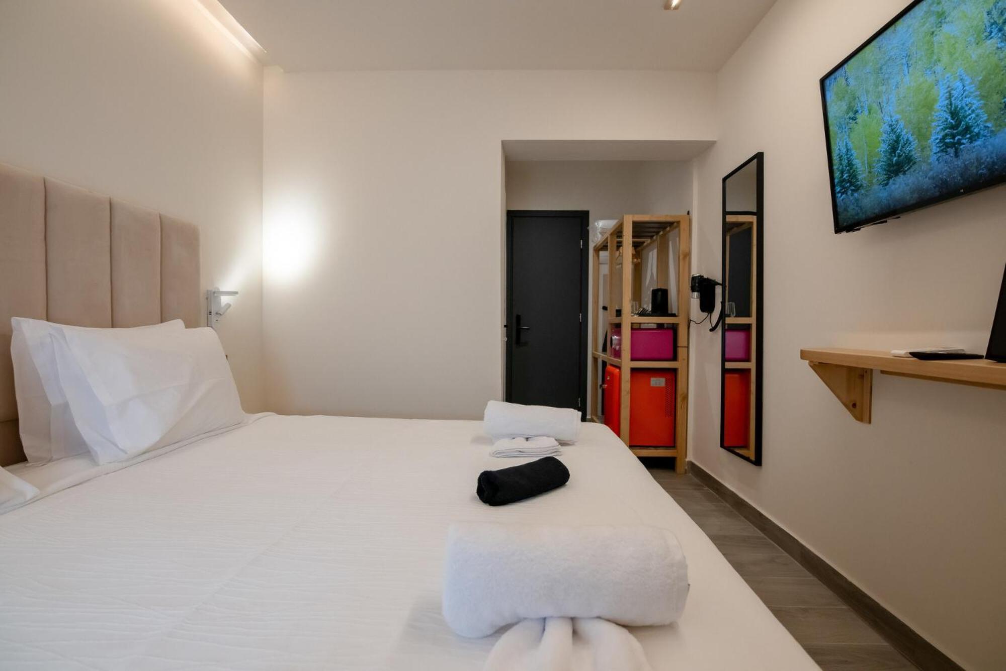 Ocean 11 Hotel Skiathos Town Exterior foto